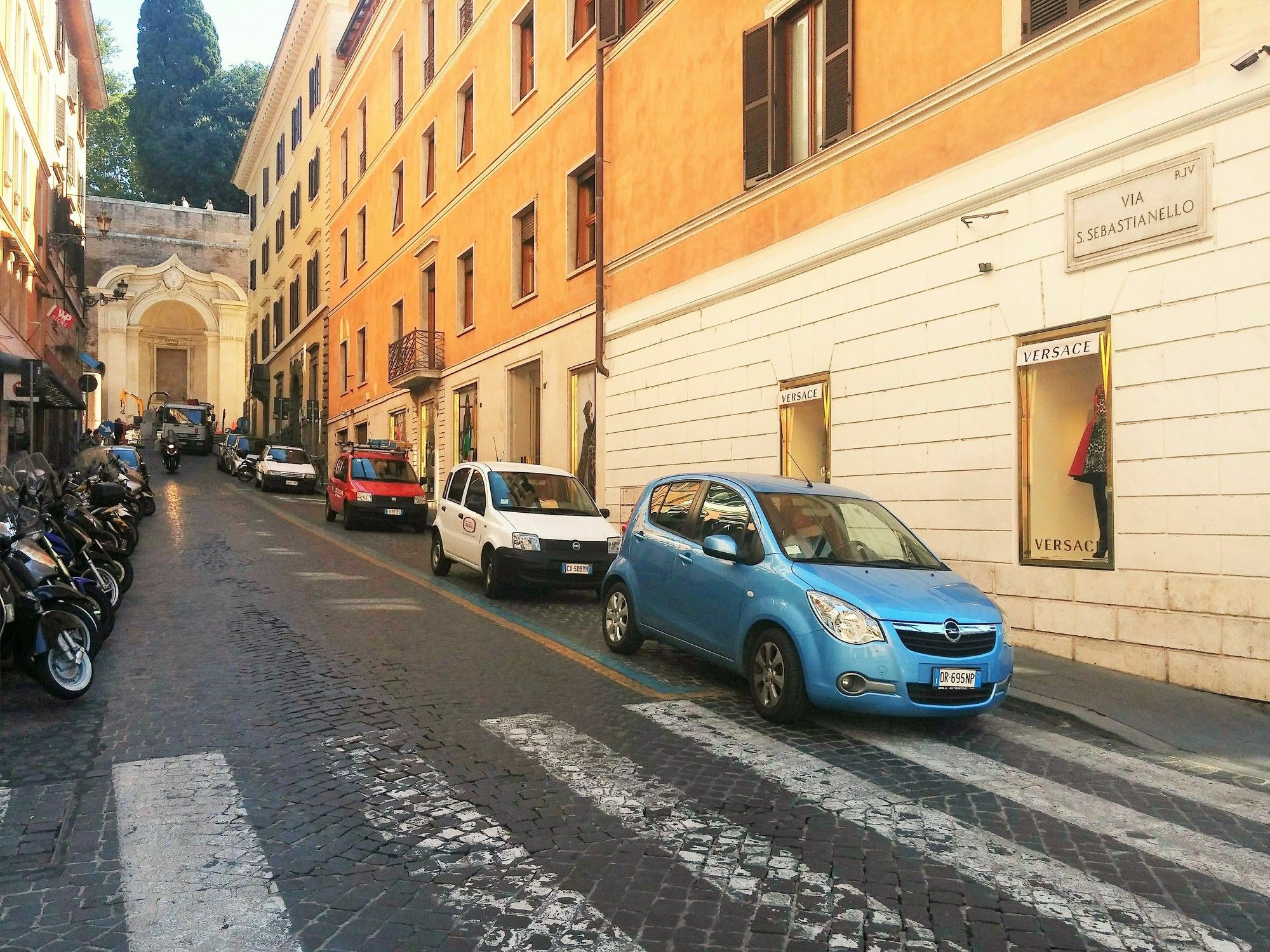 Piazza Di Spagna De Charme Gasthof Rom